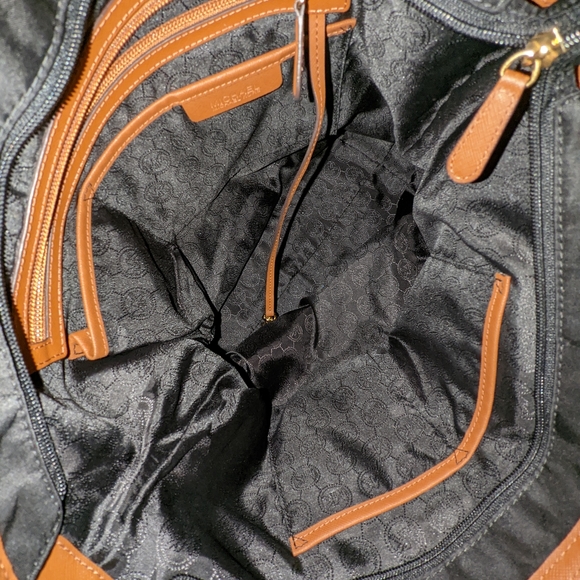 Michael Kors Kempton large nylon tote bag. - Picture 8 of 14